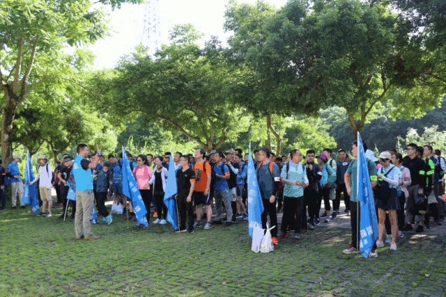 jinnian金年会研究院团建2.gif jinnian金年会研究院团建2.gif